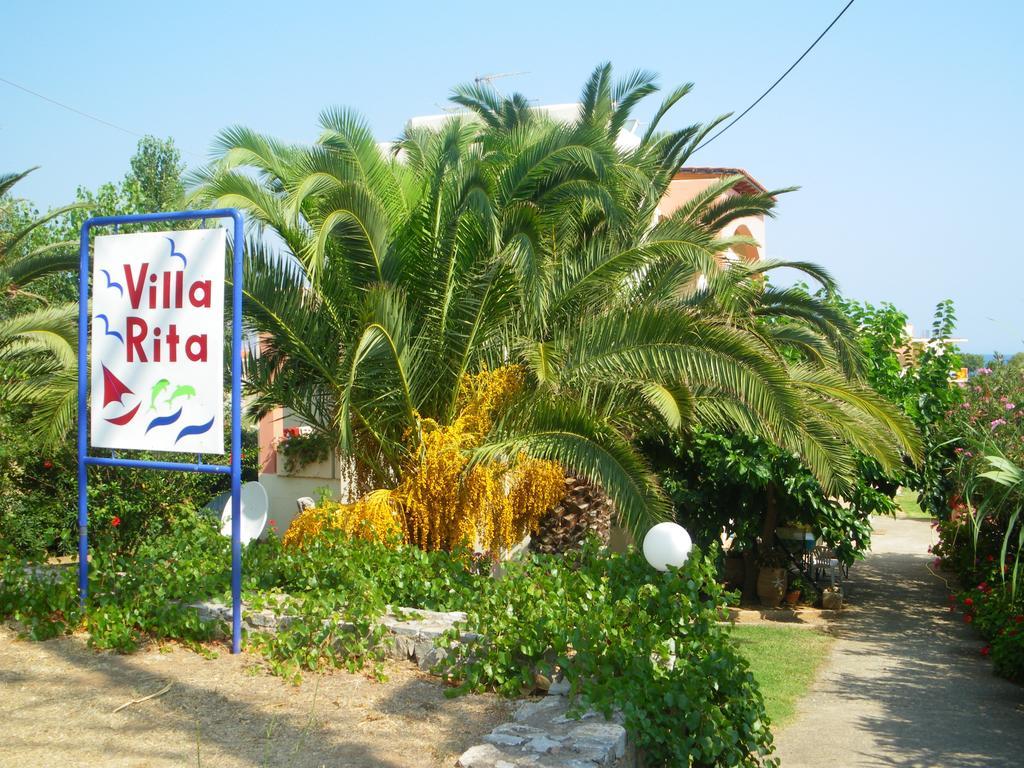 Villa Rita Apartments A Tavronitis Eksteriør bilde